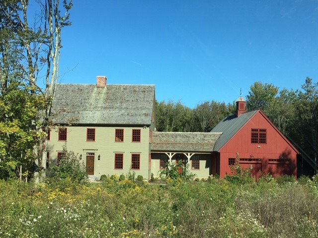 Building photograph for 214 CARMEL HILL RD N